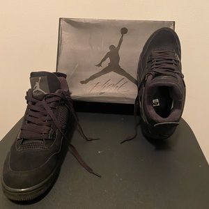 Jordan 4 black cat 2020 edition size 13